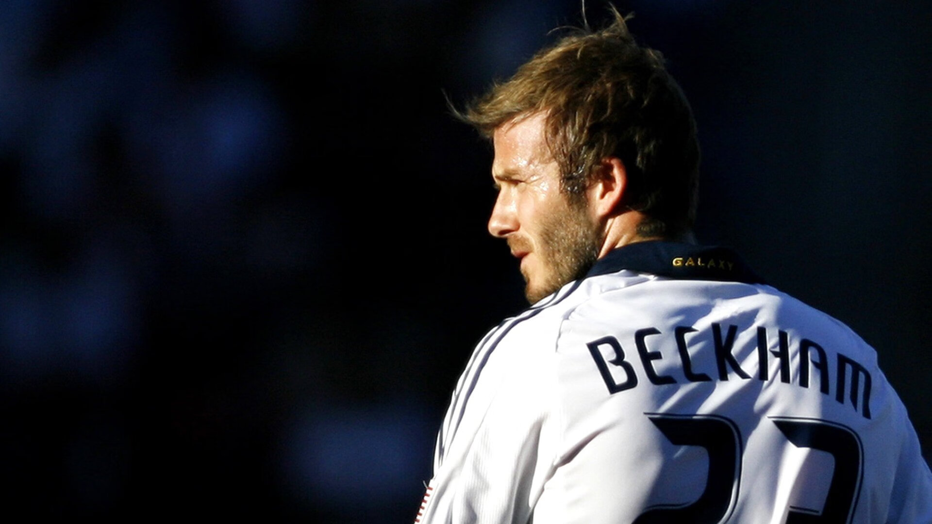 萨拉赫的沉默与突尼斯的怒吼,当足球成为北非的独立宣言