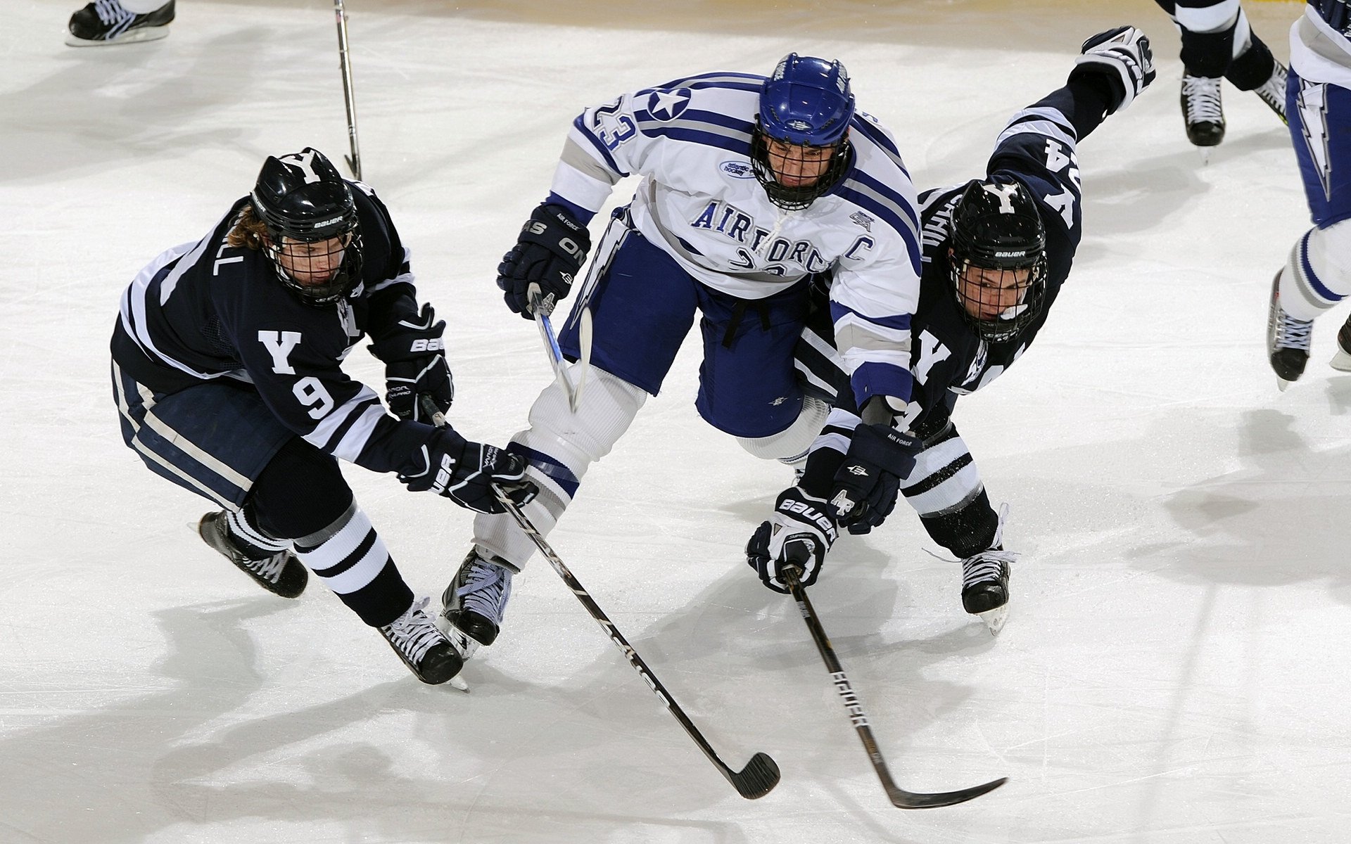 哥斯达黎加狂胜皇马，当拉什福德成为足球的关键先生